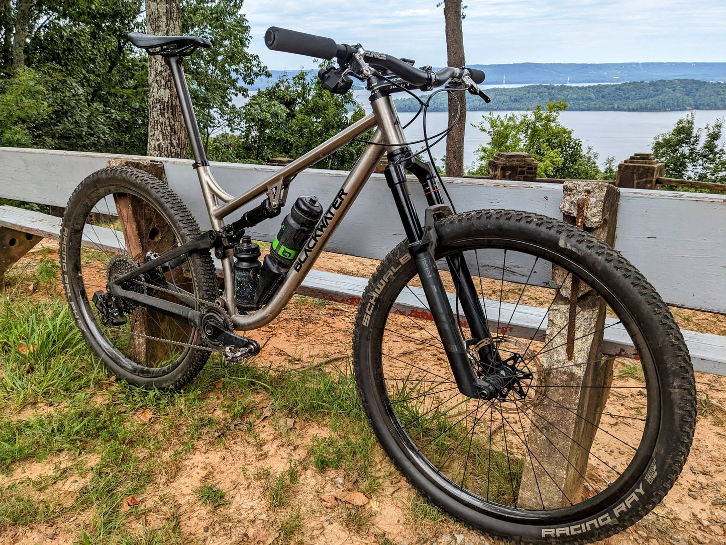 Coachwhip Full Suspension - 100mm Travel